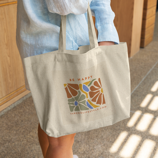 Canvas_Tote_-_Be_Happy_CottonTote_L_WomanDigging_Mockup.png